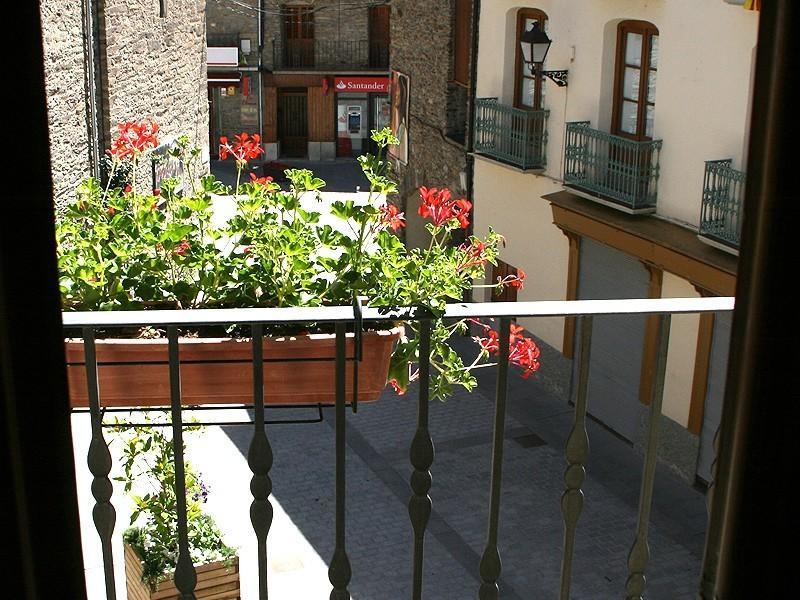 Fonda Agustí Hotel Esterri d'Àneu Habitación foto