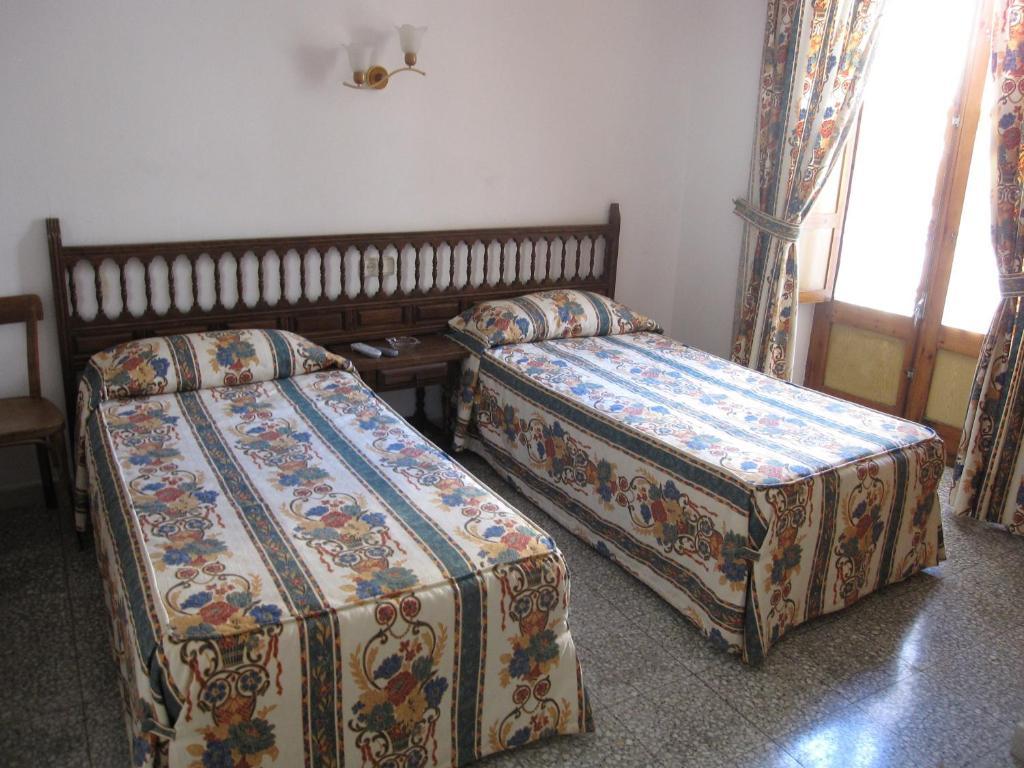 Fonda Agustí Hotel Esterri d'Àneu Habitación foto